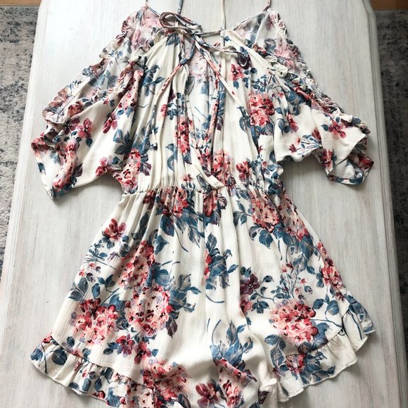 Solemio Floral Romper - Picture 2 of 2
